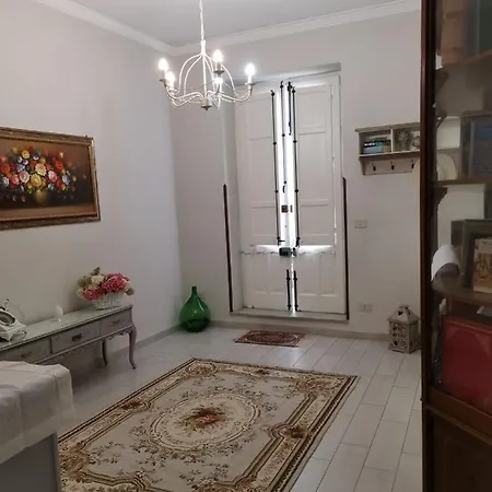 Casa Vacanze In Centro Holiday home Cinisi