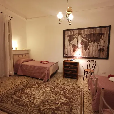 Casa Vacanze In Centro Prázdninový dům Cinisi